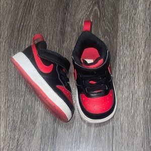 Nike Kids Black and Red Sneakers